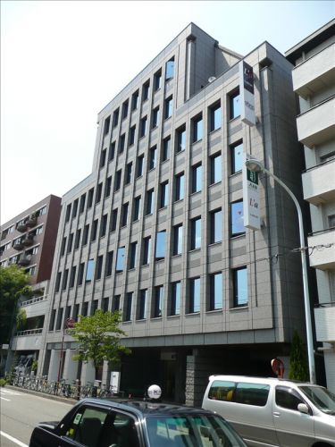 港区南麻布渋谷ビル６階